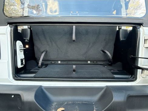 Used 2021 Jeep Wrangler Sport image 30