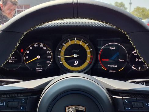 Used 2024 Porsche 911 GT3 image 21