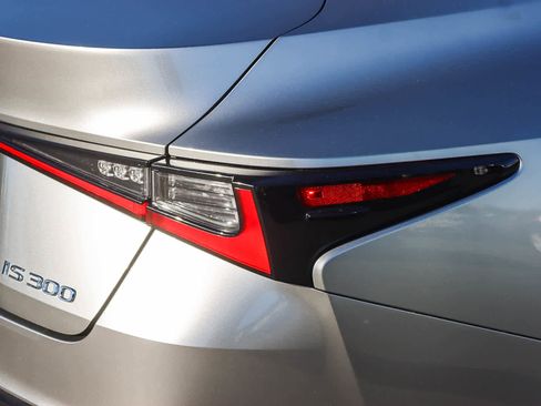 Certified 2021 Lexus IS 300 w/ Comfort Package image 8