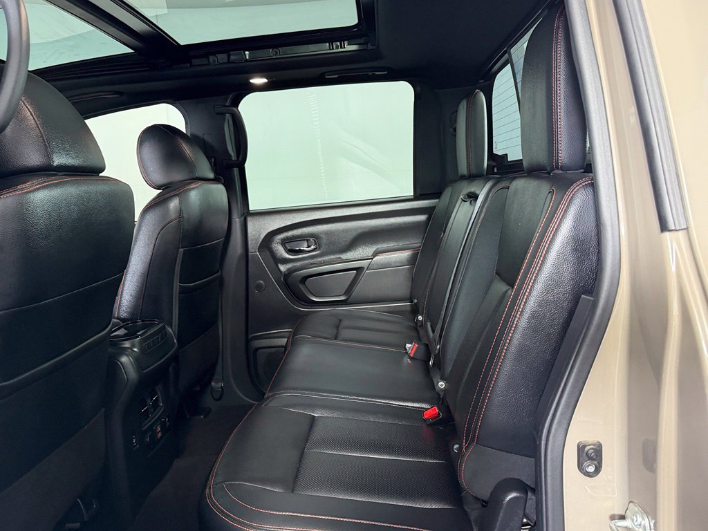 Used 2024 Nissan Titan PRO-4X w/ Pro-4x Convenience Package AWD/4WD image 19