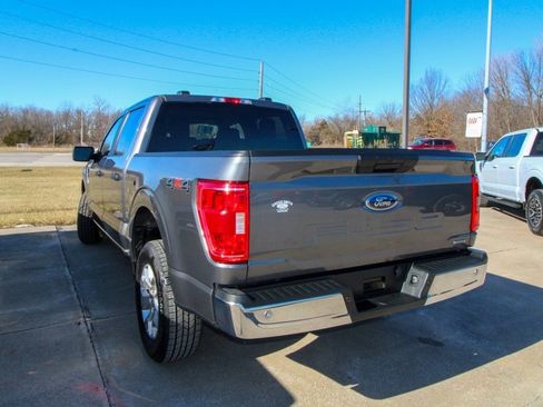 Used 2023 Ford F150 XLT image 4