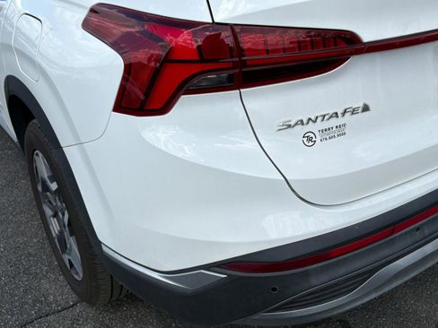 Used 2022 Hyundai Santa Fe SEL Premium w/ Cargo Package image 13