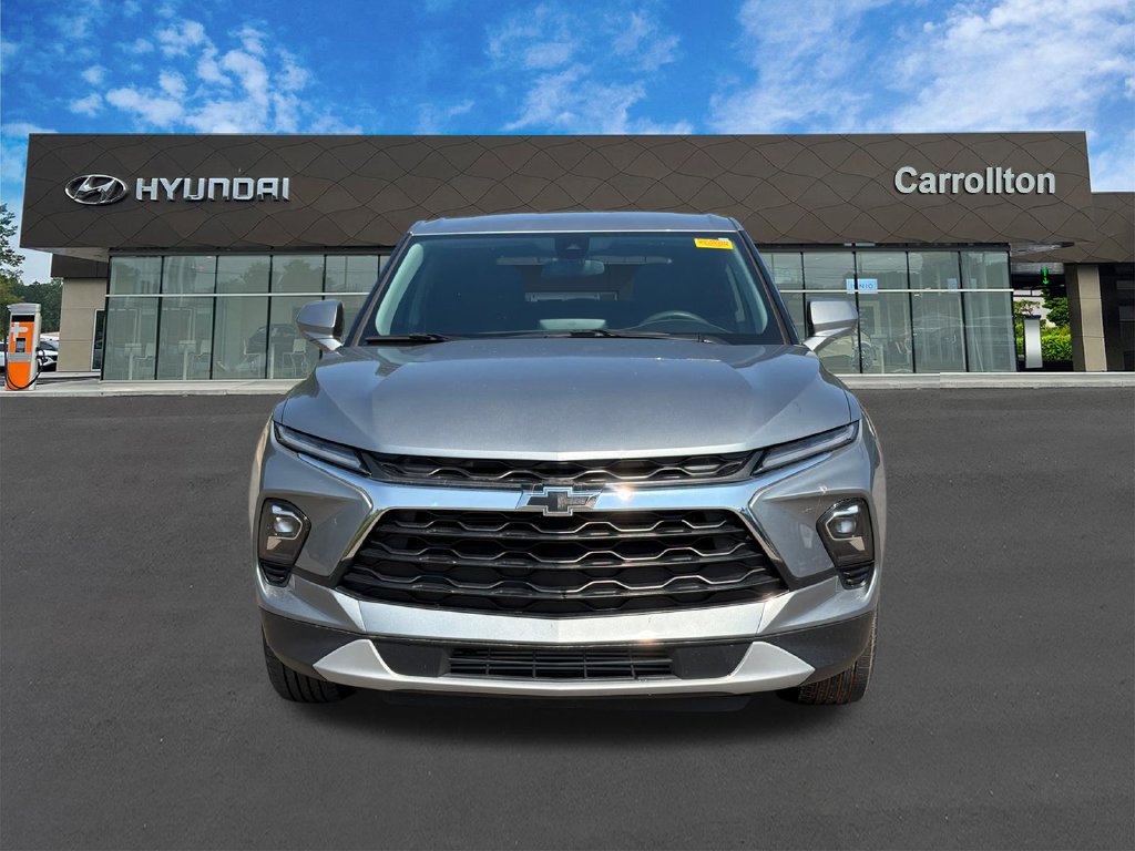 Used 2025 Chevrolet Blazer LT w/ Driver Confidence Package FWD image 2