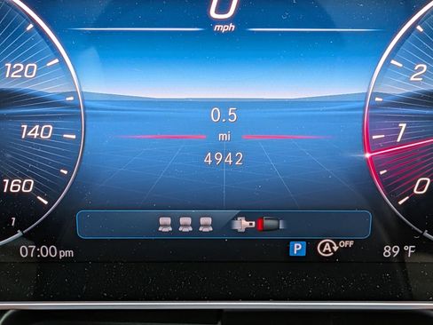 Certified 2025 Mercedes-Benz GLC 300 4MATIC image 18