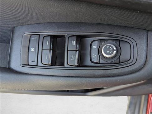 Used 2022 Subaru Outback Premium AWD/4WD image 10