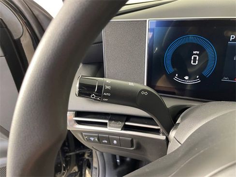 New 2025 Hyundai Santa Cruz SEL image 11