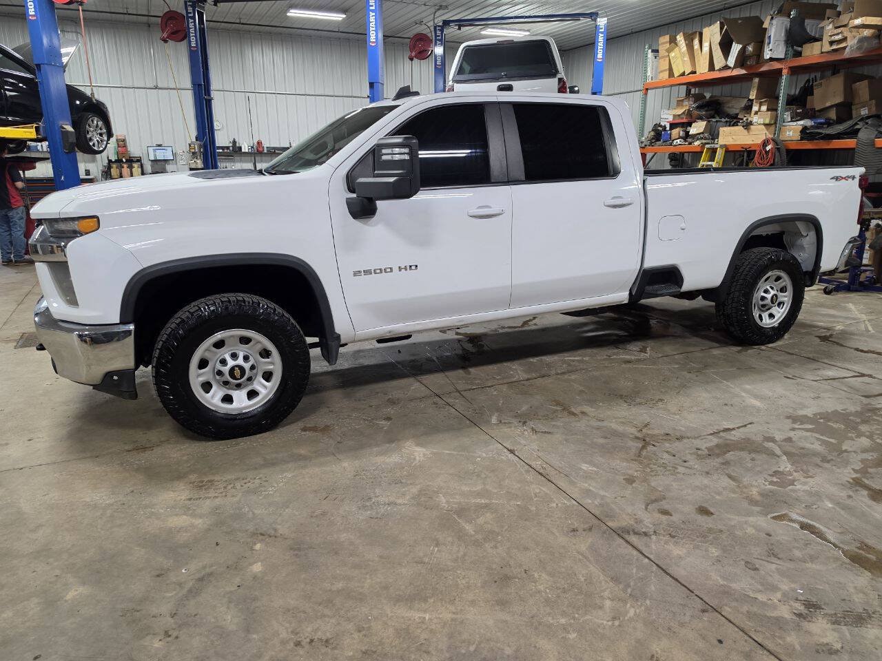 Used 2023 Chevrolet Silverado 2500 LT w/ Snow Plow Prep/Camper Package AWD/4WD image 5