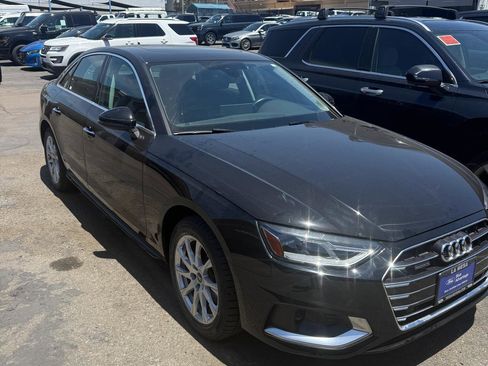 Used 2022 Audi A4 2.0T Premium AWD/4WD image 3