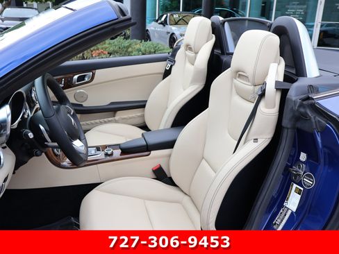 Certified 2020 Mercedes-Benz SLC 300 image 2