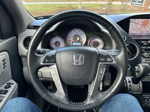Used 2012 Honda Pilot Touring image 27