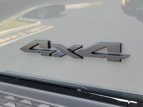 New 2026 RAM 2500 Big Horn AWD/4WD image 7