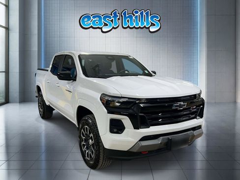 Certified 2023 Chevrolet Colorado Z71 w/ Z71 Convenience Package 2 AWD/4WD image 1