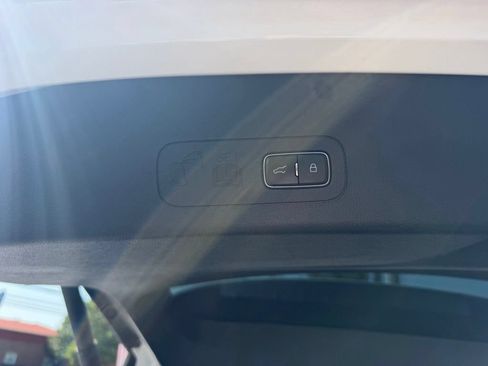 Used 2021 Lincoln Aviator Reserve w/ Equipment Group 208A AWD/4WD image 40