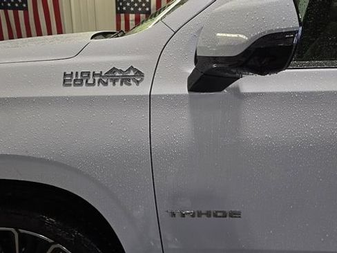 New 2026 Chevrolet Tahoe High Country AWD/4WD image 11