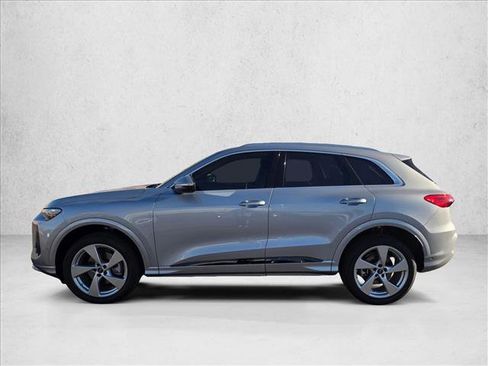 New 2025 Audi Q5 Premium Plus AWD/4WD image 5
