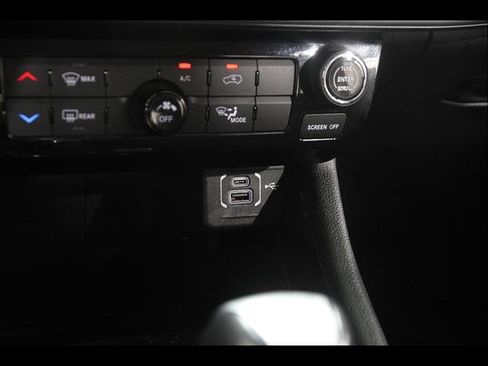Used 2022 Jeep Compass Latitude AWD/4WD image 14