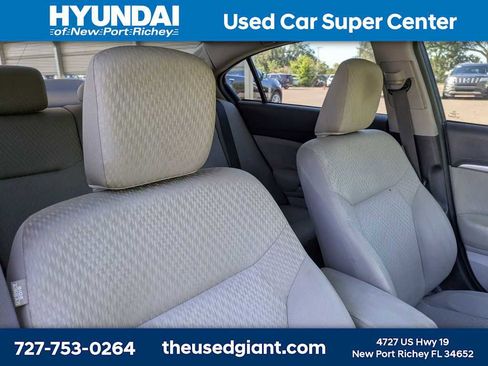 Used 2015 Honda Civic EX image 6
