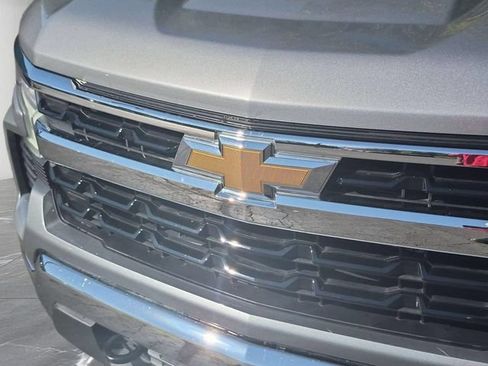 Certified 2023 Chevrolet Silverado 1500 LT AWD/4WD image 9