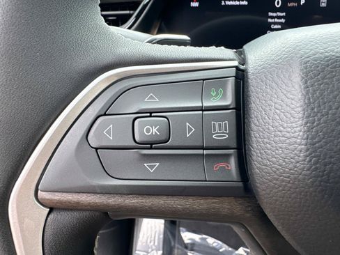 New 2026 Jeep Grand Cherokee L Limited RWD image 31
