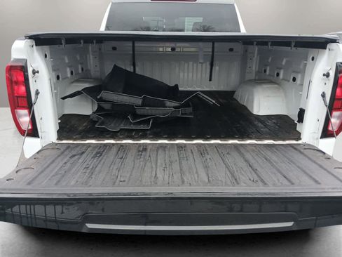 Used 2025 GMC Sierra 1500 Elevation w/ LPO, Elevation Black Package image 32