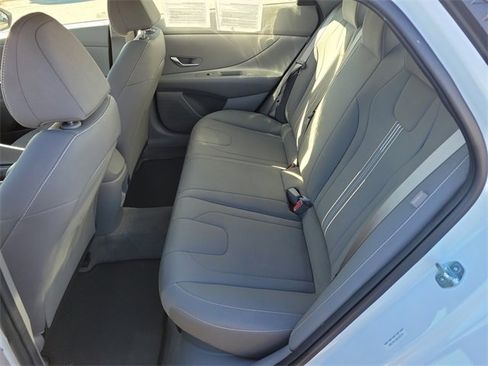 Certified 2025 Hyundai Elantra Blue image 20