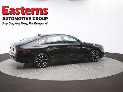 Used 2023 Honda Accord Touring image 44