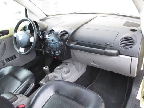 Used 2003 Volkswagen Beetle GLS image 60