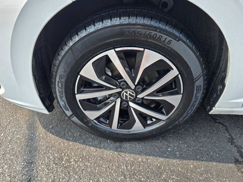 Used 2022 Volkswagen Jetta S FWD image 11