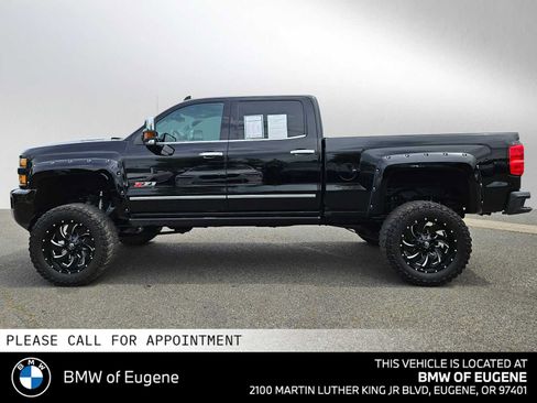 Used 2018 Chevrolet Silverado 2500 LTZ w/ Duramax Plus Package AWD/4WD image 6