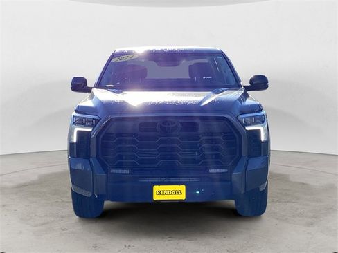 Used 2024 Toyota Tundra Limited image 8