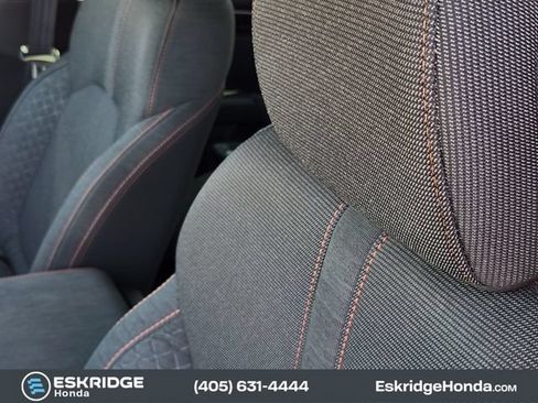 Used 2025 Honda Pilot Sport image 16