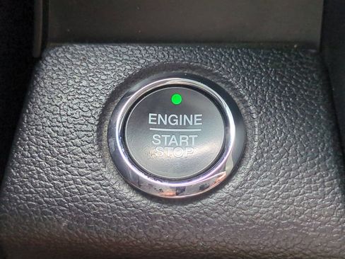 Used 2018 Ford F150 Lariat w/ Equipment Group 502A Luxury RWD image 31