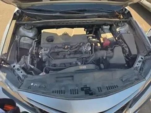 Used 2022 Toyota Camry XSE FWD image 12