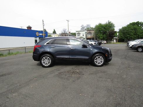 Used 2019 Cadillac XT5 AWD image 7