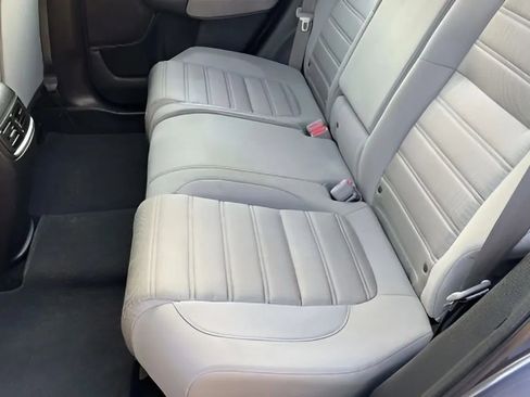 Used 2017 Honda CR-V LX image 14