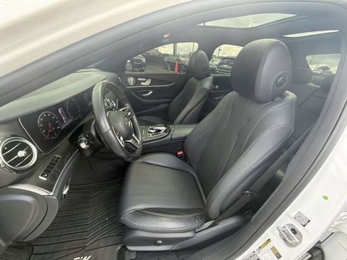 Used 2019 Mercedes-Benz E 300 4MATIC image 19