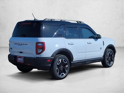 Used 2024 Ford Bronco Sport Outer Banks image 6