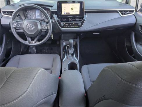 Used 2025 Toyota Corolla LE image 15