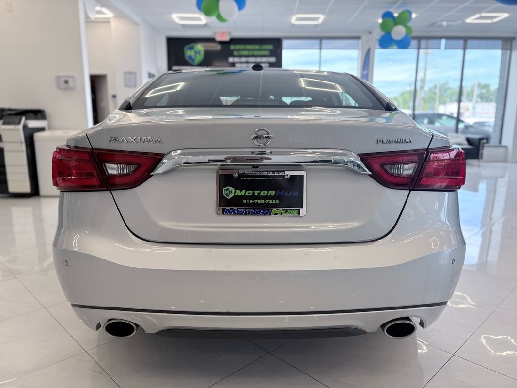 Used 2018 Nissan Maxima Platinum FWD image 11