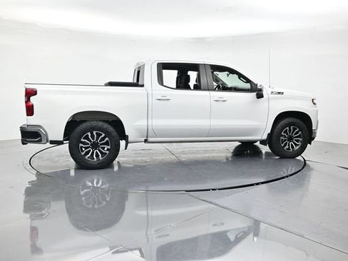 Used 2020 Chevrolet Silverado 1500 LT w/ All-Star Edition AWD/4WD image 2