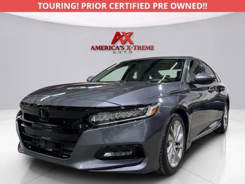 Used 2018 Honda Accord Touring image 2
