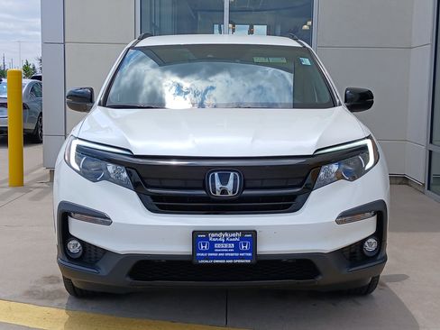 Used 2022 Honda Pilot Sport image 4