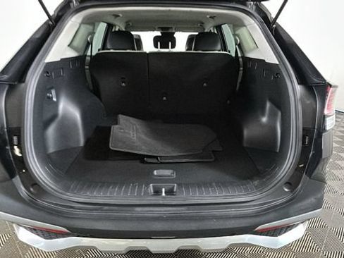 Used 2023 Kia Sportage EX FWD image 28