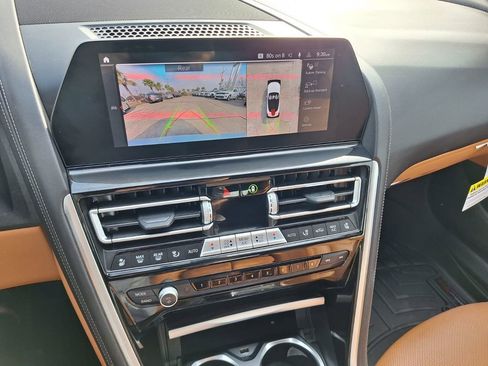 Used 2022 BMW 840i Convertible image 15