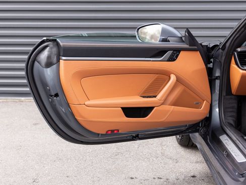 New 2026 Porsche 911 Carrera 4S image 21