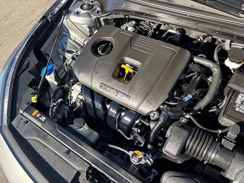 Used 2024 Kia Forte GT-Line image 28