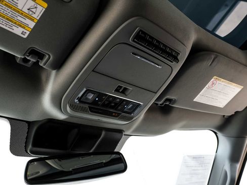 Used 2023 Ford F450 Lariat w/ Lariat Ultimate Package image 33