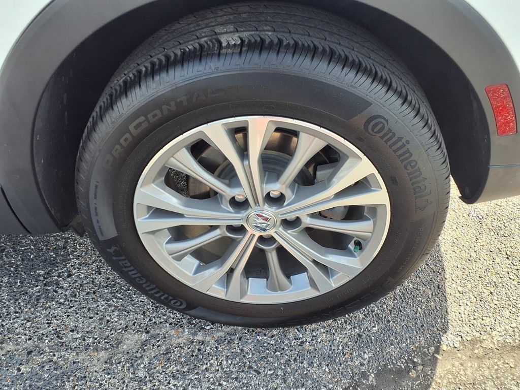 Used 2022 Buick Envision Preferred FWD image 20