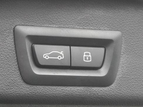 Certified 2024 BMW X5 sDrive40i w/ Premium Package image 42