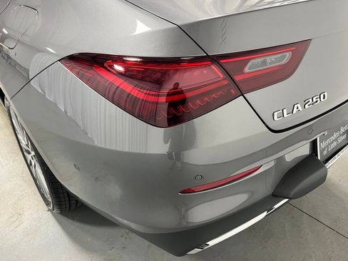 Used 2025 Mercedes-Benz CLA 250 4MATIC image 13